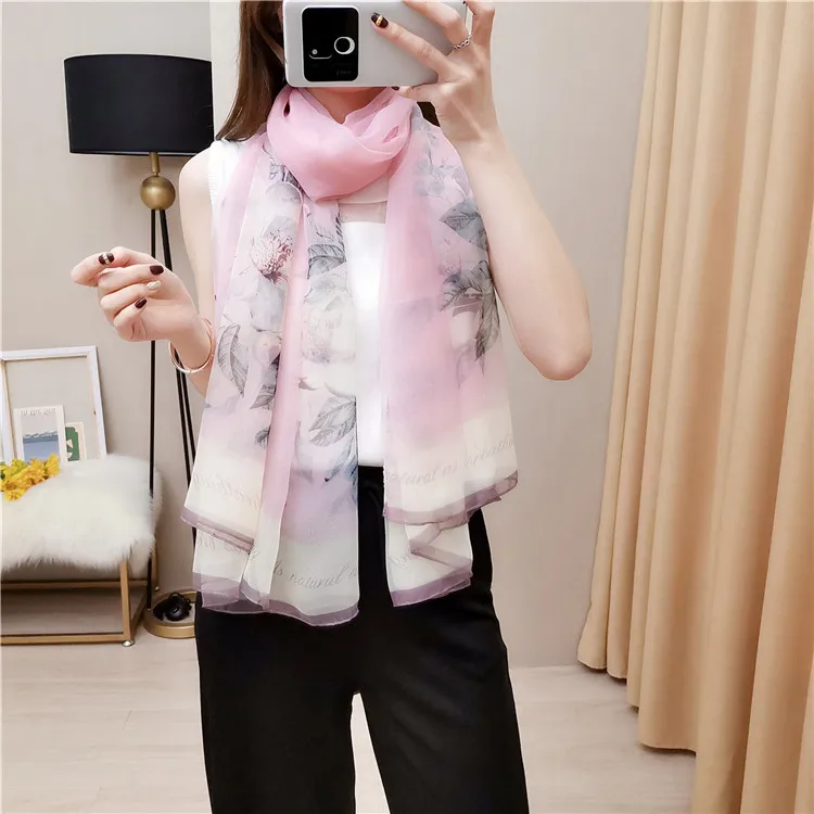 

J1142 New travel indispensable items, fashion full score, feel comfortable, super good-looking upper body spring series.
