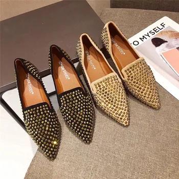 

Water drill bean shoes, single shoes, women's flat soles, ladle shoes, new spring and summer tips, lazy shoes, one pedal,