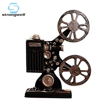 

Strongwell Retro Nostalgic Movie Projector Model Resin Crafts Creative Cinema Shooting Props Home Decoration Birthday Gift
