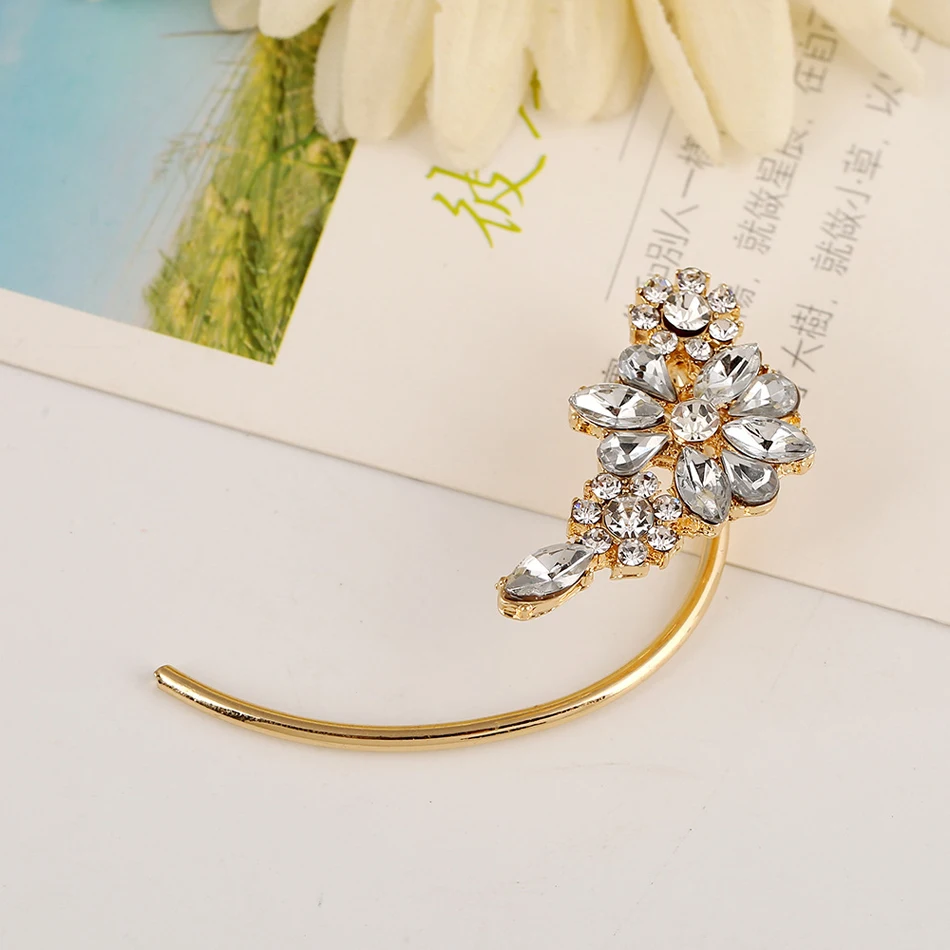 Menglina New Punk Metal Gold Ear Cuff for Women Fashion Full Rhinestone Crystal Flower Clip Earrings Without Piercing Wholesale