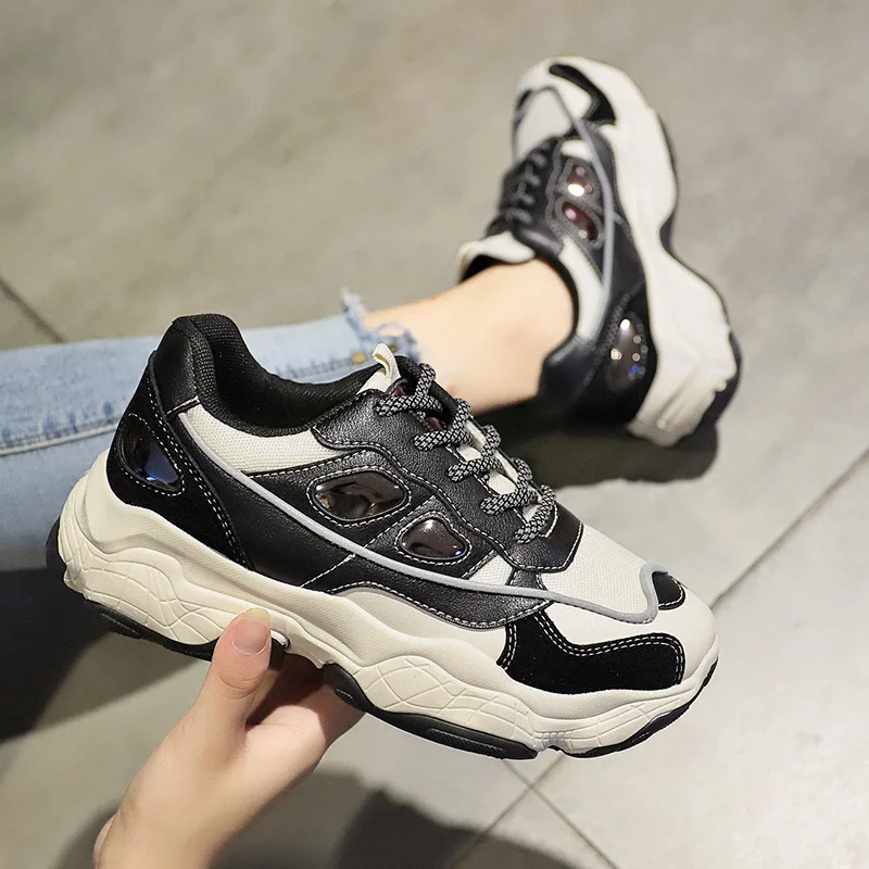 

Women'S Flats Sneakers 2019 Fashion White Vulcanized Shoes Women Lace Up Round Toe Mesh Running women casual shoes Size 35-40