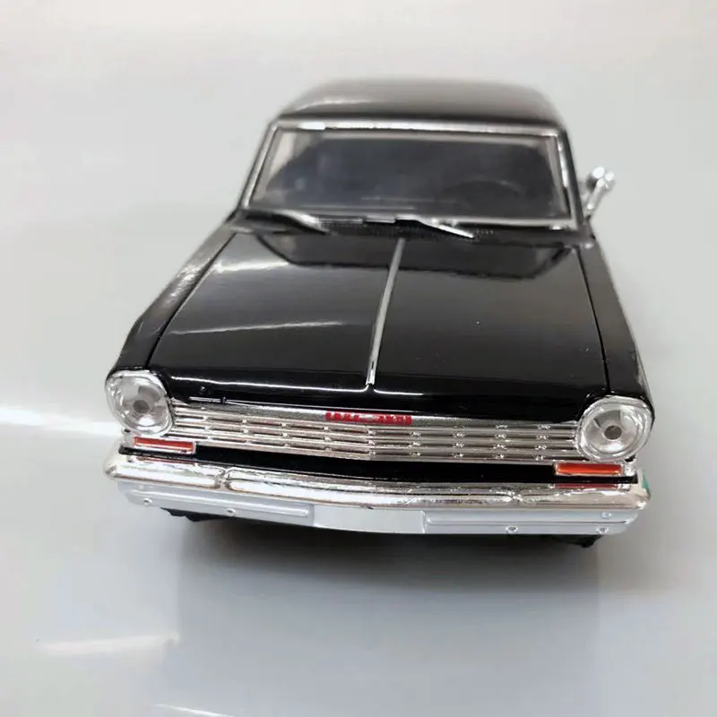 NEWRAY 1/24 масштаб США модель автомобиля Chevy Nova SS 1964 литая металлическая модель автомобиля игрушка для коллекции, подарок, дети