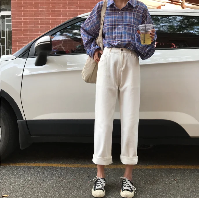 

2020 spring new retro semi-elastic high waist was thin and loose wide leg straight jeans ladies casual jeans women