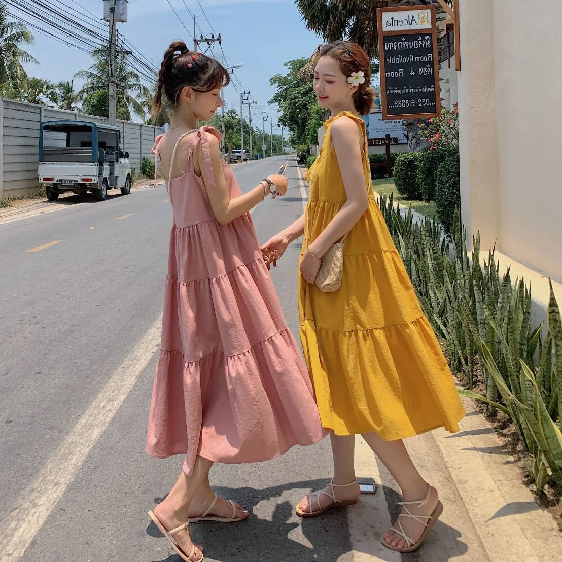 

Photo Shoot CHIC Vacation Style Pink Mid-length Camisole Tied Knot Pearl Single Breasted Flounced Best Friend Dress