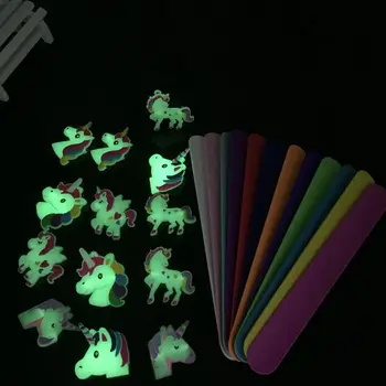 

60pcs high quality fashion Jewelry glow in the dark silicone bracelet pat lap cartoon unicorn wristband best kid's gift
