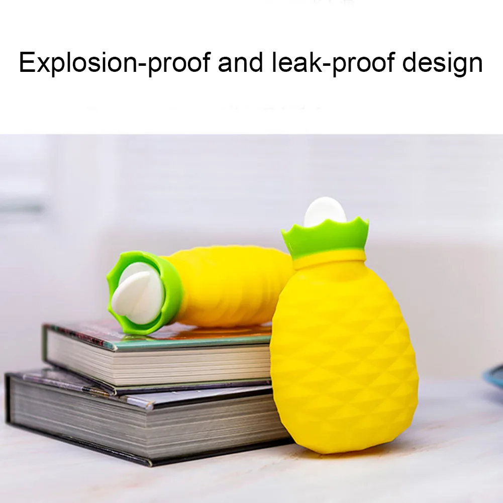 Силиконовая грелка для рук в форме ананаса 200 мл H99F