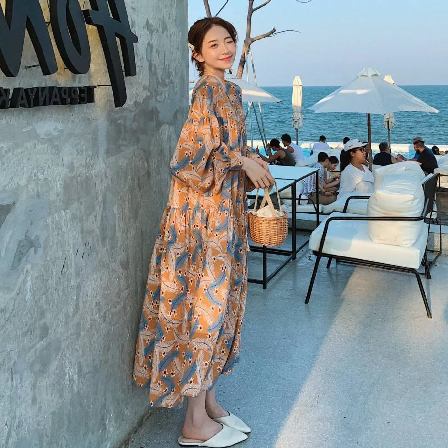 Фотосессия Южная Корея Ulzzang сладкий цвет перо Печатный v-образным вырезом фонарь рукав свободный-Fit ТРАПЕЦИЕВИДНОЕ ПЛАТЬЕ куклы женщин
