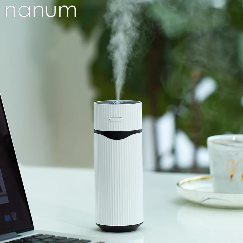 

New Car Essential Oil Diffuser Mini Ultrasonic M9 Humidifier LED Night Light USB Aromatherapy Fogger Car Air Freshener