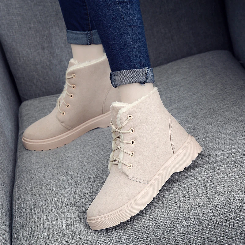 Новые зимние сапоги женские теплые модные зимние сапоги женские ботинки на плоской подошве со шнуровкой плюшевые ботильоны на платформе черные резиновые сапоги