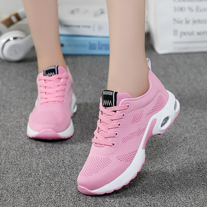 Женские кроссовки; повседневные сетчатые кроссовки; цвет розовый; женская обувь на плоской подошве; легкие мягкие кроссовки; дышащая обувь; Баскетбольная обувь размера плюс
