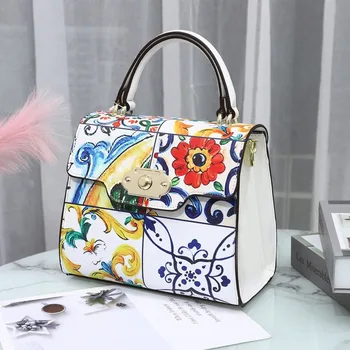 

2020 Fashion Flower Printing Women Shoulder Messenger Bags Genuine Leather Retro Ladies Purses and Handbags Luxury Designer Gg