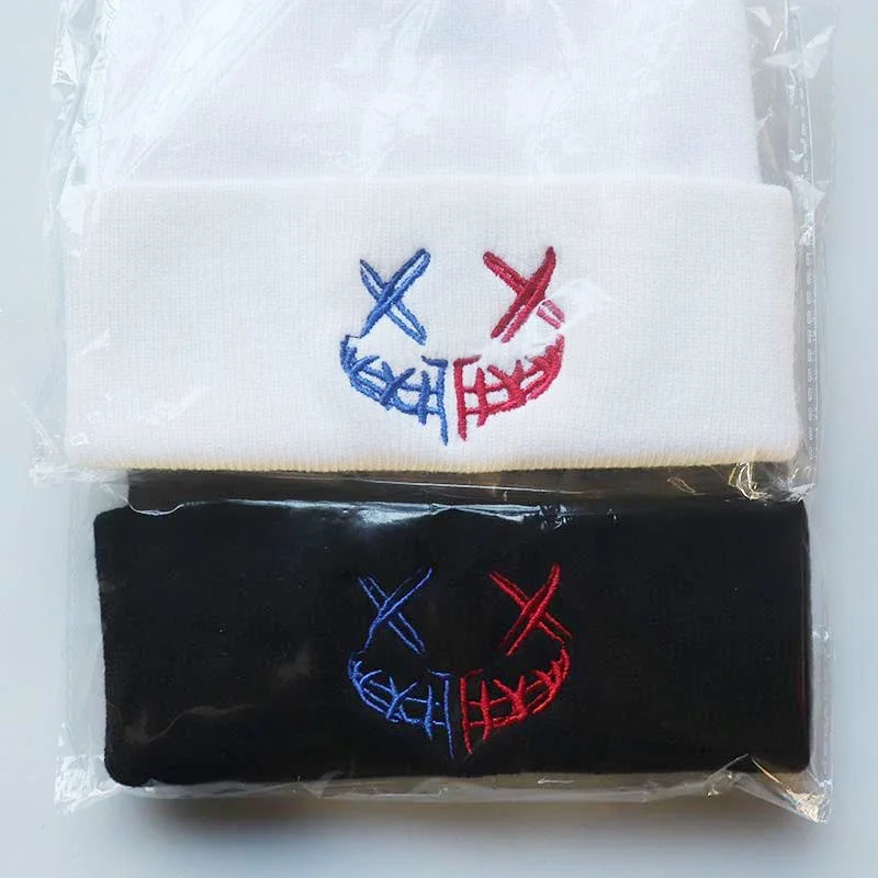 Рисунок 5 - Осенне-зимняя вязаная шапка Peep