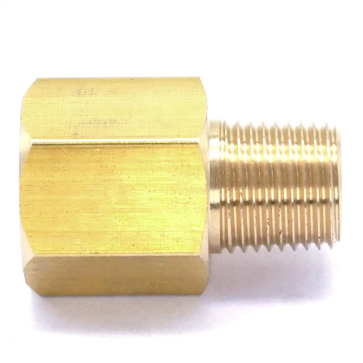 1/8 BSPT male to 1/8 NPT female reducer fitting 1/8 BSPT male to 1/8 NPT female reducer fitting