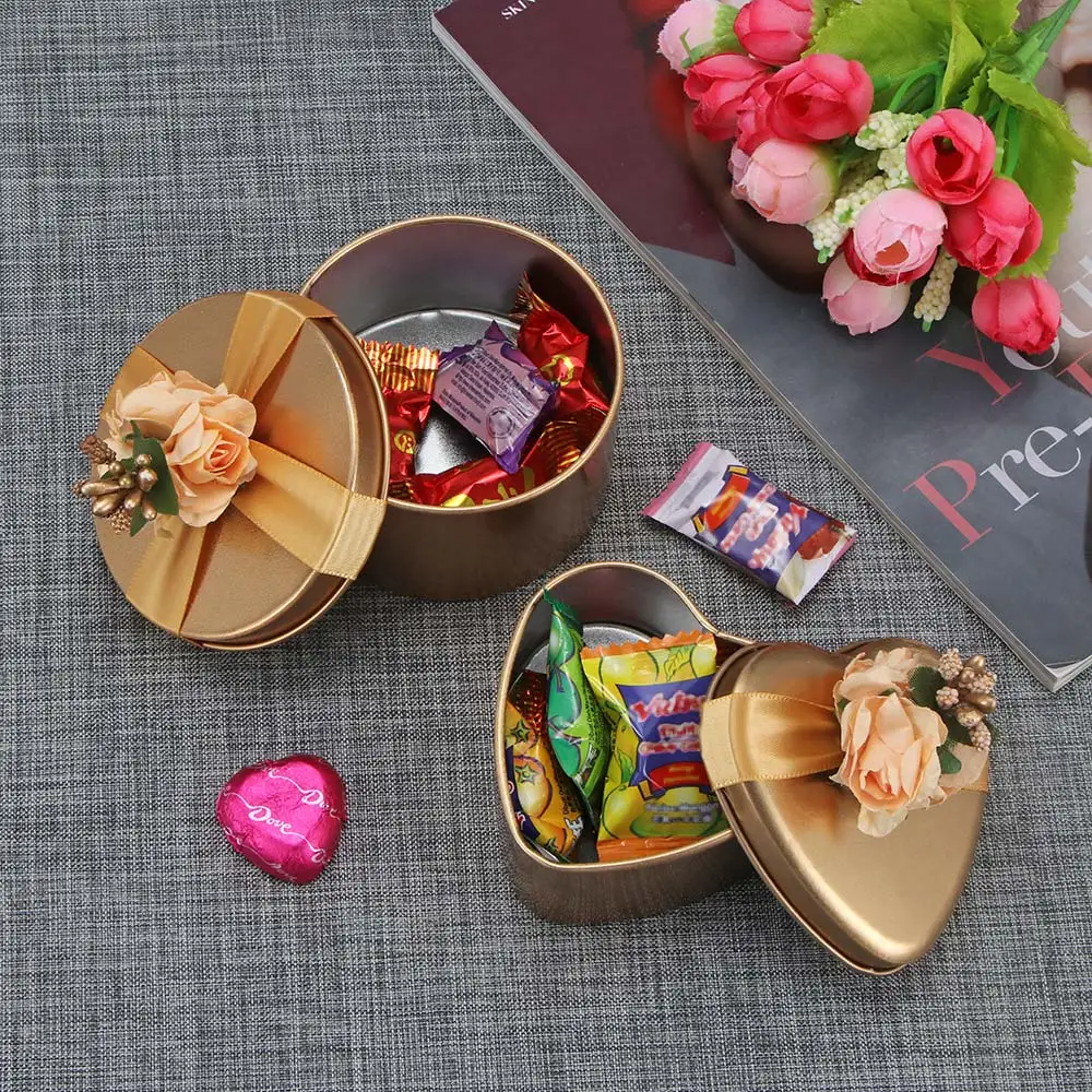 

1 Uds. Caja de almacenamiento de fiesta de decoración de flores caja de regalo de hojalata caja de caramelo dorado aspecto delicado y duradero para regalo de fiesta