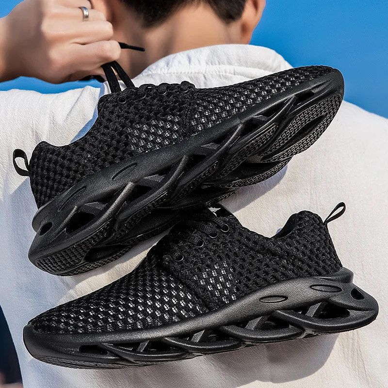 

Outdoor Men Running Shoes Women Fitness Sports Sneakers 2020 Jogging Walking Black Shoes Mesh Athietic Breathable Footwear 7780