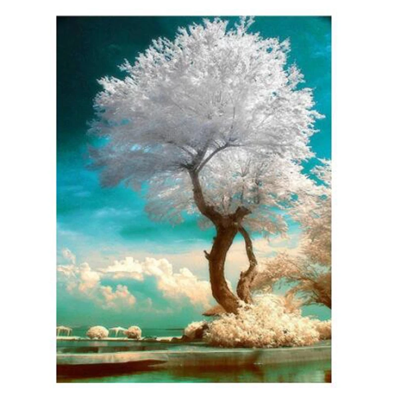 

White Tree Landscape Pattern Round Full Diamond Diamond Canvas Print Living Room Kitchen Wall Decoration