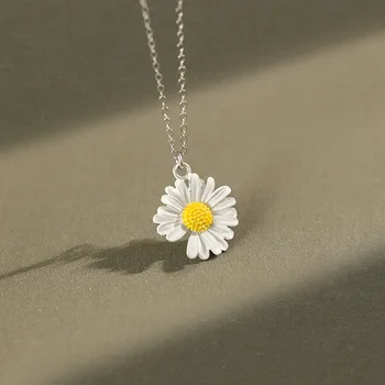 

YPAY 100% Authentic 925 Sterling Silver Daisy Flower Pendant Necklaces Women Korea INS Plant Chain Necklace Party Jewelry YMN206