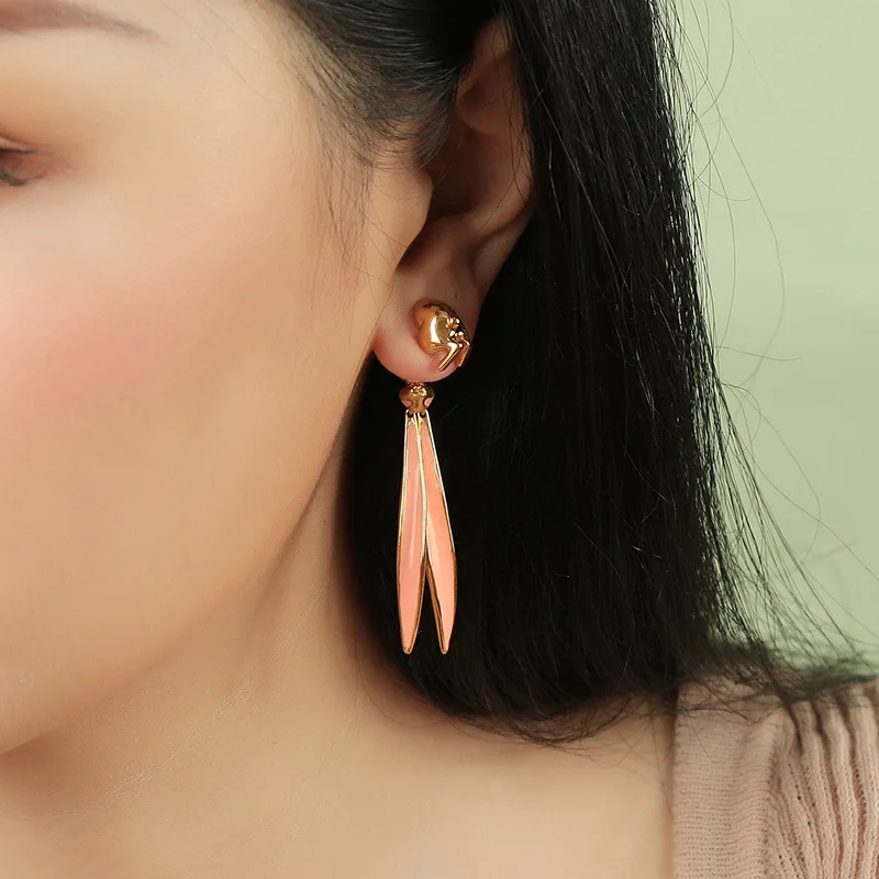 Elegant Niche Design Girl Heart Earrings Cute Bunny Ear Nails Temperament Wedding Travel Memorial 2019 New Wave | Украшения и