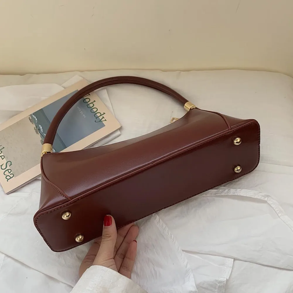 29 - ZHJ90808062_0310402491611240175