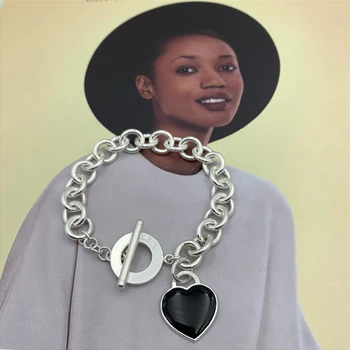 

SHINETUNG 100% S925 Sterling Silver Circle Clavicle Chain Heart Shaped Epoxy Black Bracelet Girl Logo High-end Jewelry