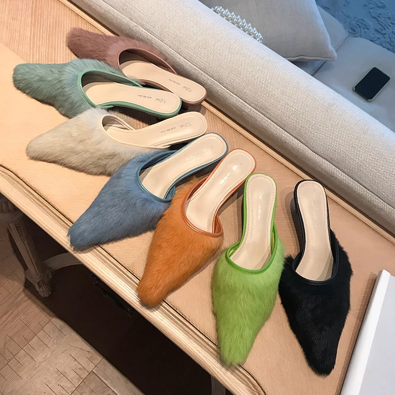 

Short Plush Slippers Women 2019 Autumn New Pointed Toe Casual Shoes With Fur Ladies Fashion Outdoor Slippers Mule Low Heeled