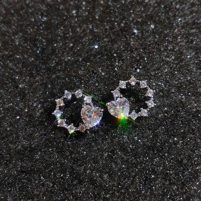 

Hot Sale Heart-shaped Woman Drop Earrings Jewelry Shiny Crystal Zircon Wedding Engagement Party Girl Fashion Earrings