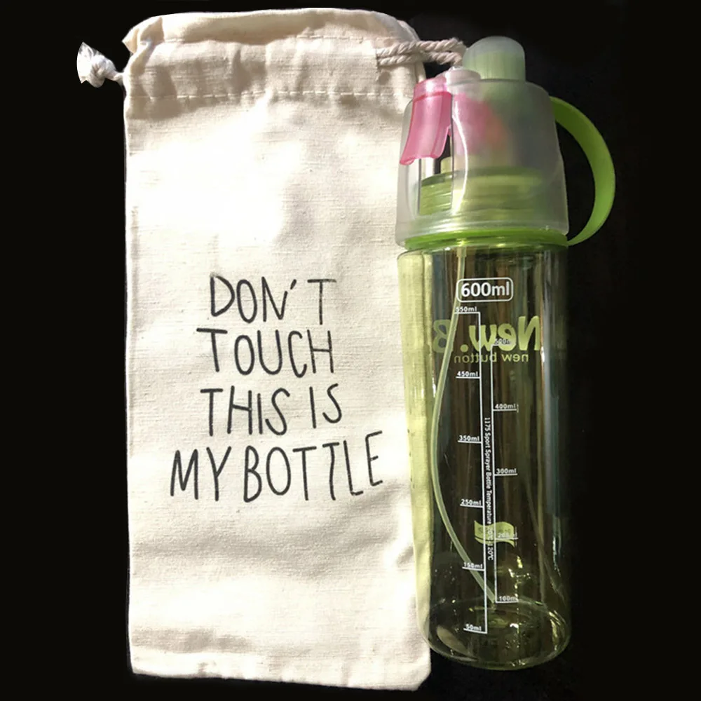 Green 600ml Пластиковая бутылка для воды с распылителем, портативная Питьевая чашка, уличные бутылки, спортивные бутылки - Цвет: Green 600ml