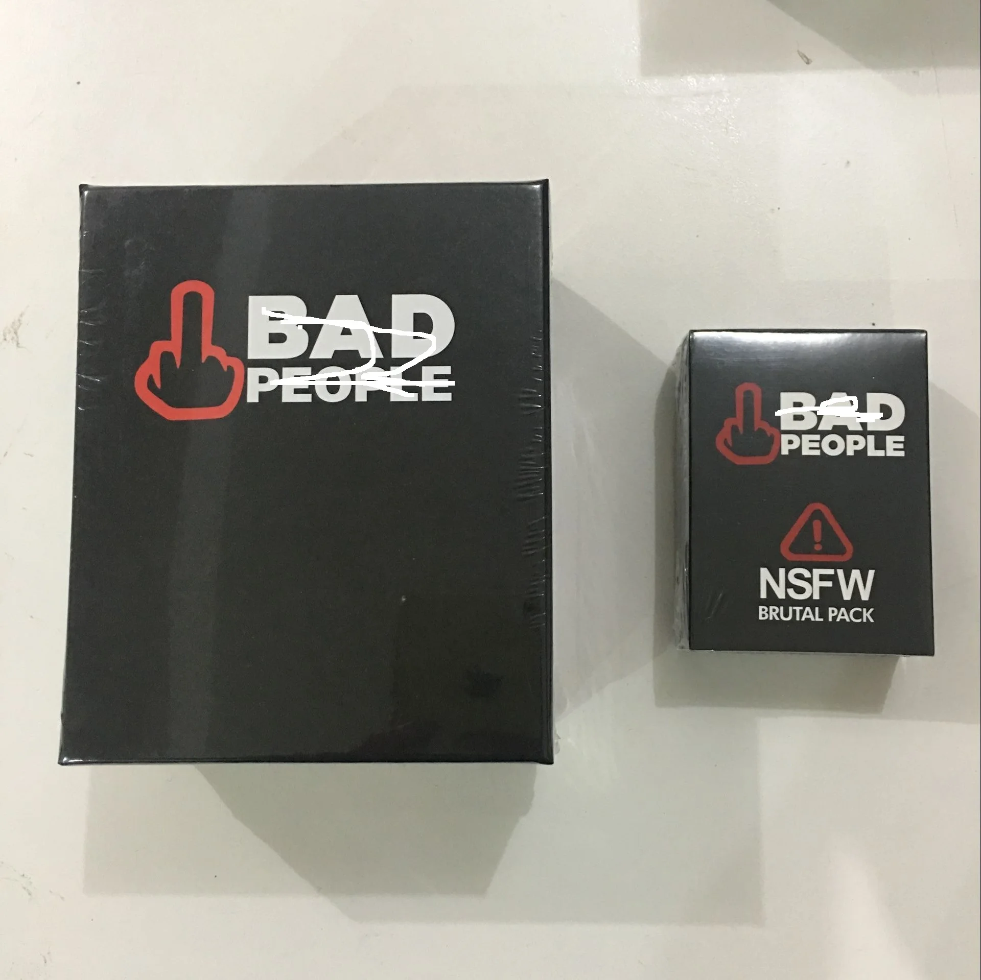 BAD PEOPLE английская настольная игра карточная Базовая версия + расширенный набор