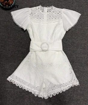 

Two Piece Set 2020 Summer Fashion Sexy Short Sets Women Hollow Out Embroidery Belt Tops +White Shorts Suit Casual Track Sets
