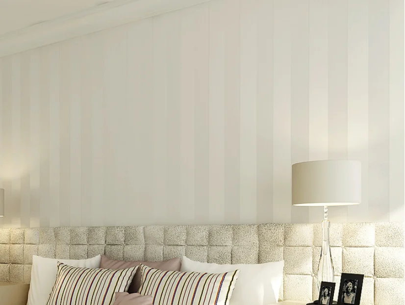 Beibehang 10 м рулон современный простой стиль 3D обои в полоску ярко-розовый бежевый коричневый обои кремово-белый фон настенная лента