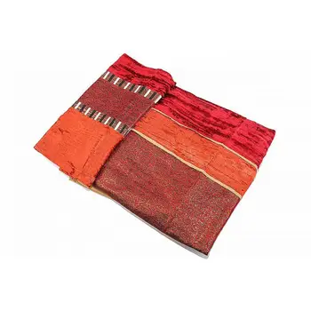 

Set of bedspread + 4 pillowcases