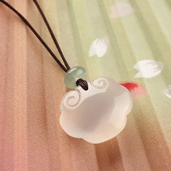 

Natural primary color ice seed chalcedony and moire small lock pendant