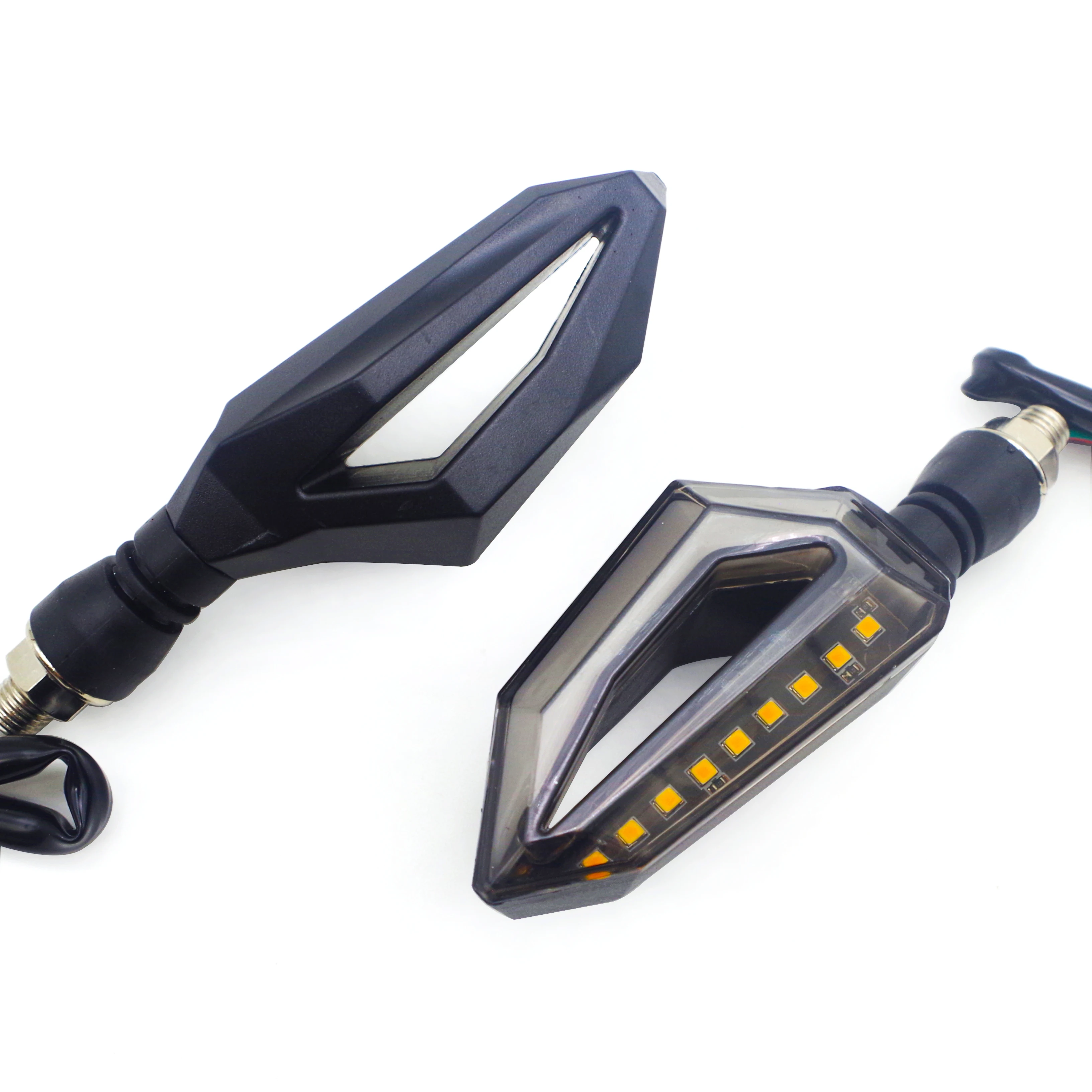 Universal Motorcycle Turn Signal Lights Lamp Amber LED intermitentes moto FOR yamaha vmax 1200 honda x4 transalp yamaha r1 2004