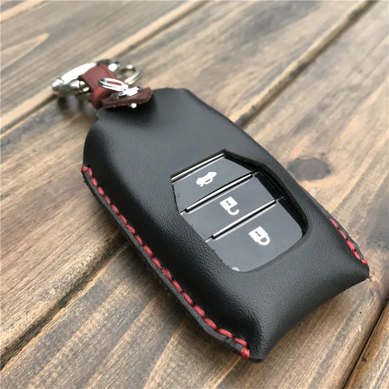 Кожаный чехол для ключей автомобиля защитный Toyota Camry Coralla Crown RAV4 Highlander 2015 3 кнопки