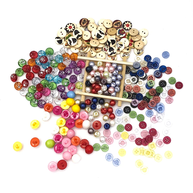 150 Pcs 10-15 mm Resin/Wooden Buttons 2 Holes 15mm Mixed Wood Buttons Sewing Accessories for Clothing Decoration DIY Boxed