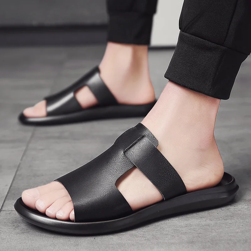 

Slipper Men's Summer Fashion New Style Korean-style Fashion Advanced Leather Soft Bottom Outdoor Beach Sandals Thick Bottomed An