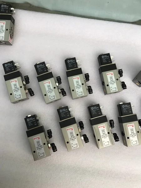 1 шт. heidelberg печатная пресс аксессуары электромагнитный клапан 108-030-0889