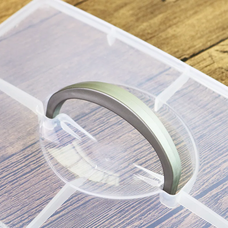 3367259565_1671510204