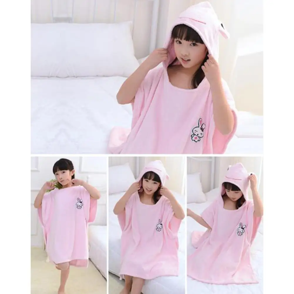 New Cotton Cartoon Children's Robe Towel Baby Kids Spa Towel Hooded Baby Bathrobe Lovely Animal Children Beach Towels 1pcs