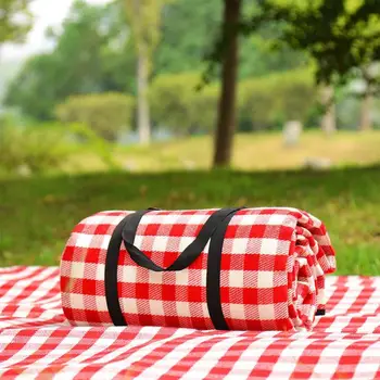 

Outdoor Oversized Picnic Mat Red and White Plaid Moisture Proof Pad Spring Outing Portable Beach Lawn Waterproof