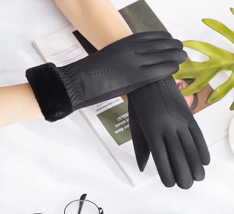 Lovely lace plush wrist touch screen gloves warm winter ladies riding outdoor riding touch screen warm gloves C64C