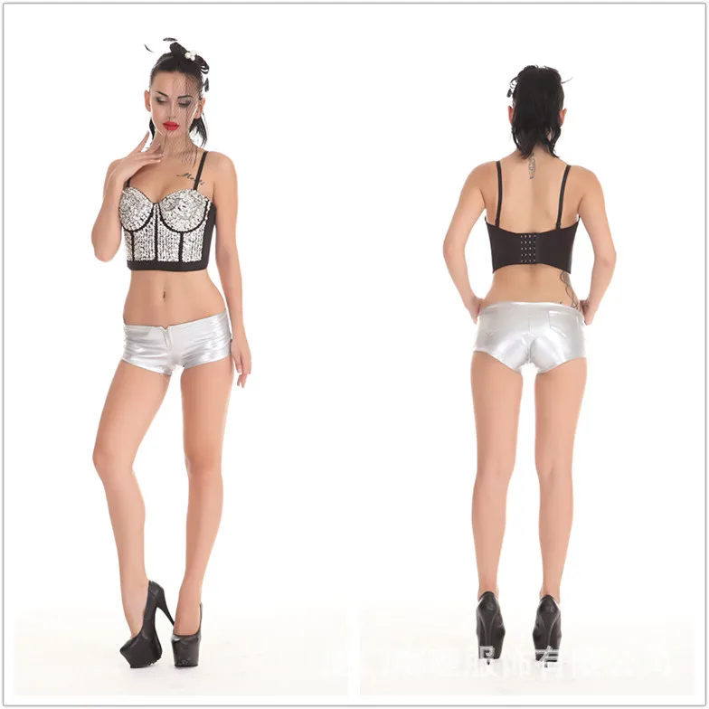 

DS Nightclub Sexy Bra Set Bra Tops Sexy Leather Shorts with Diamond Bra Small Tops Stage Costume