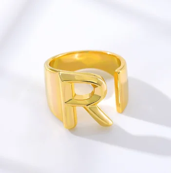 R