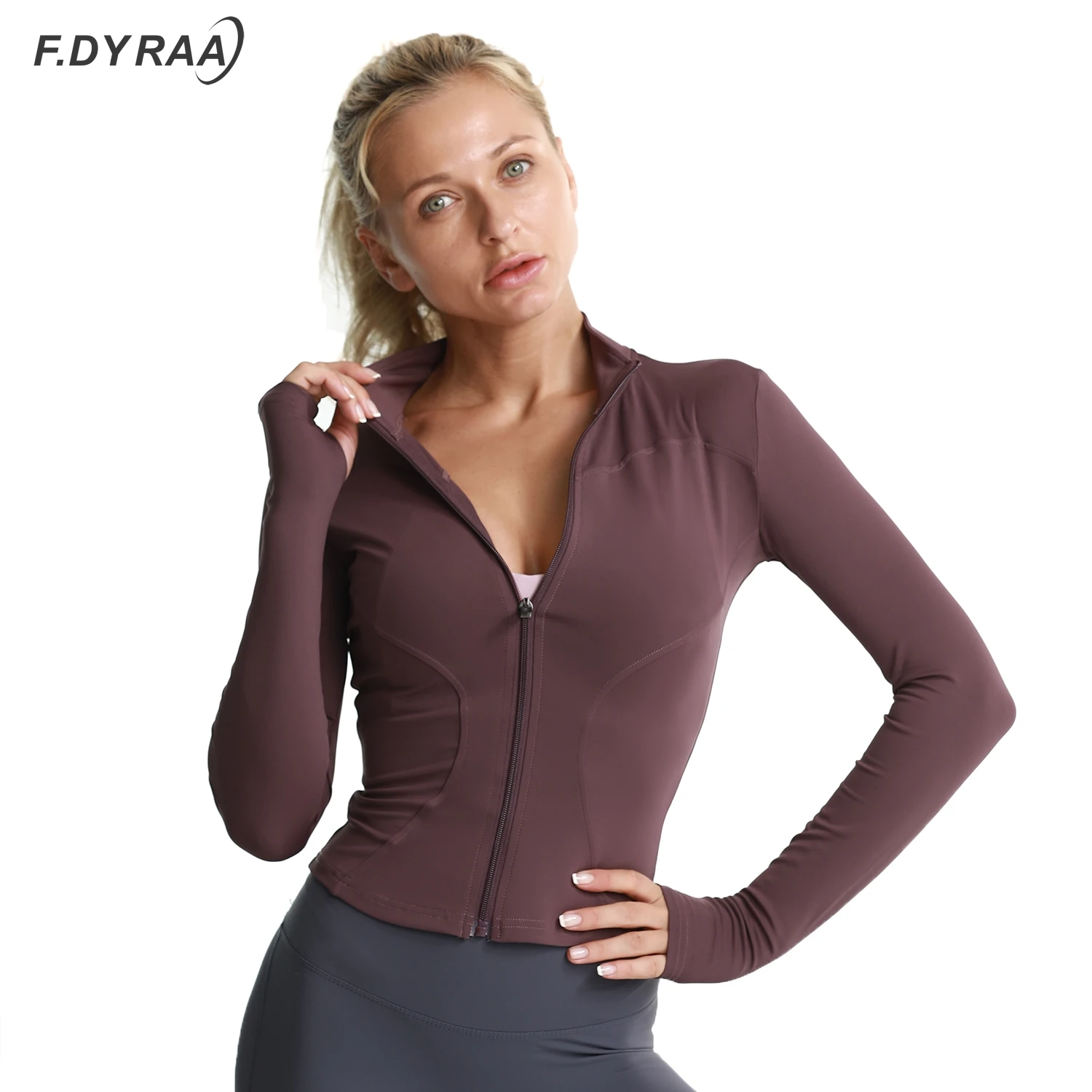 coat with thumb holes