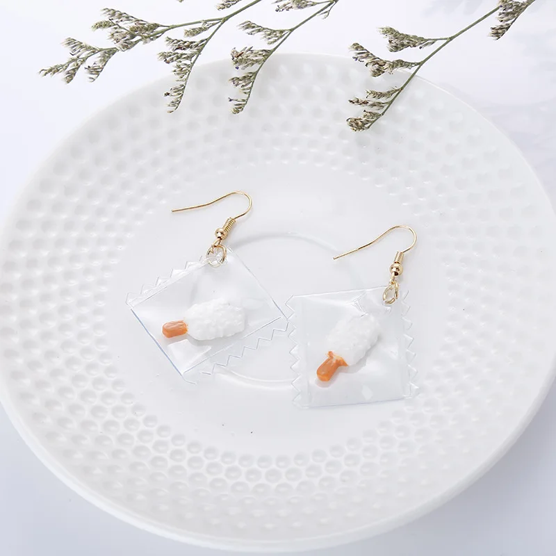 4511151245_1571512077