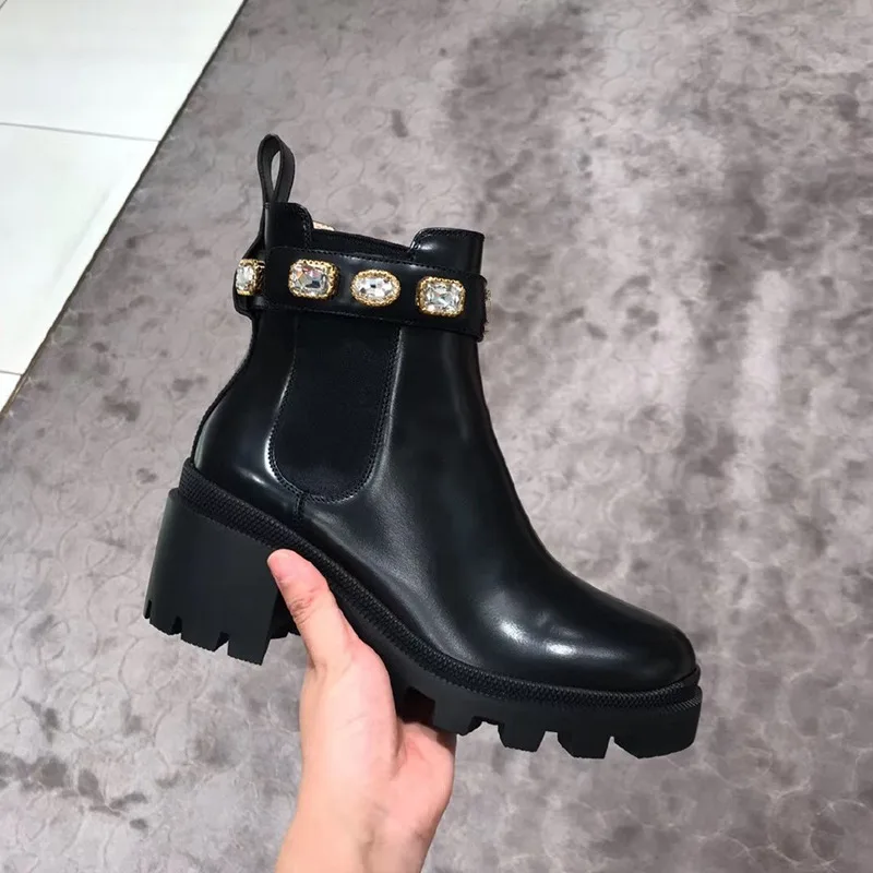 chelsea boots with heel womens