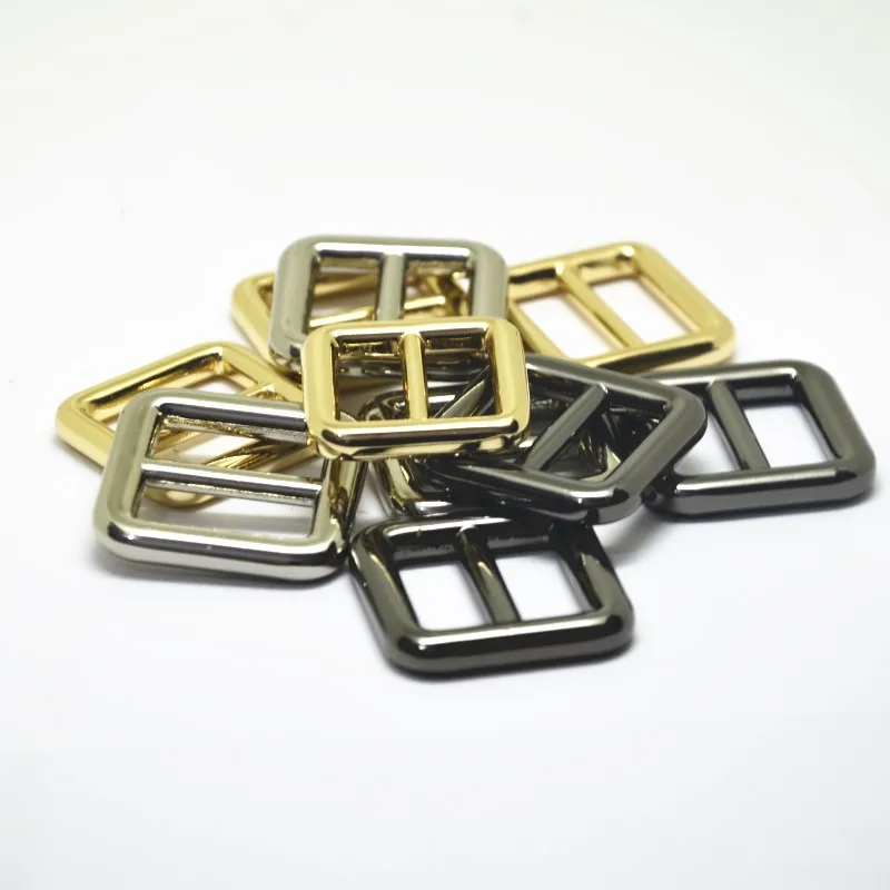 Пряжка из металлического сплава три кольца регулируемый ползунок прямоугольное