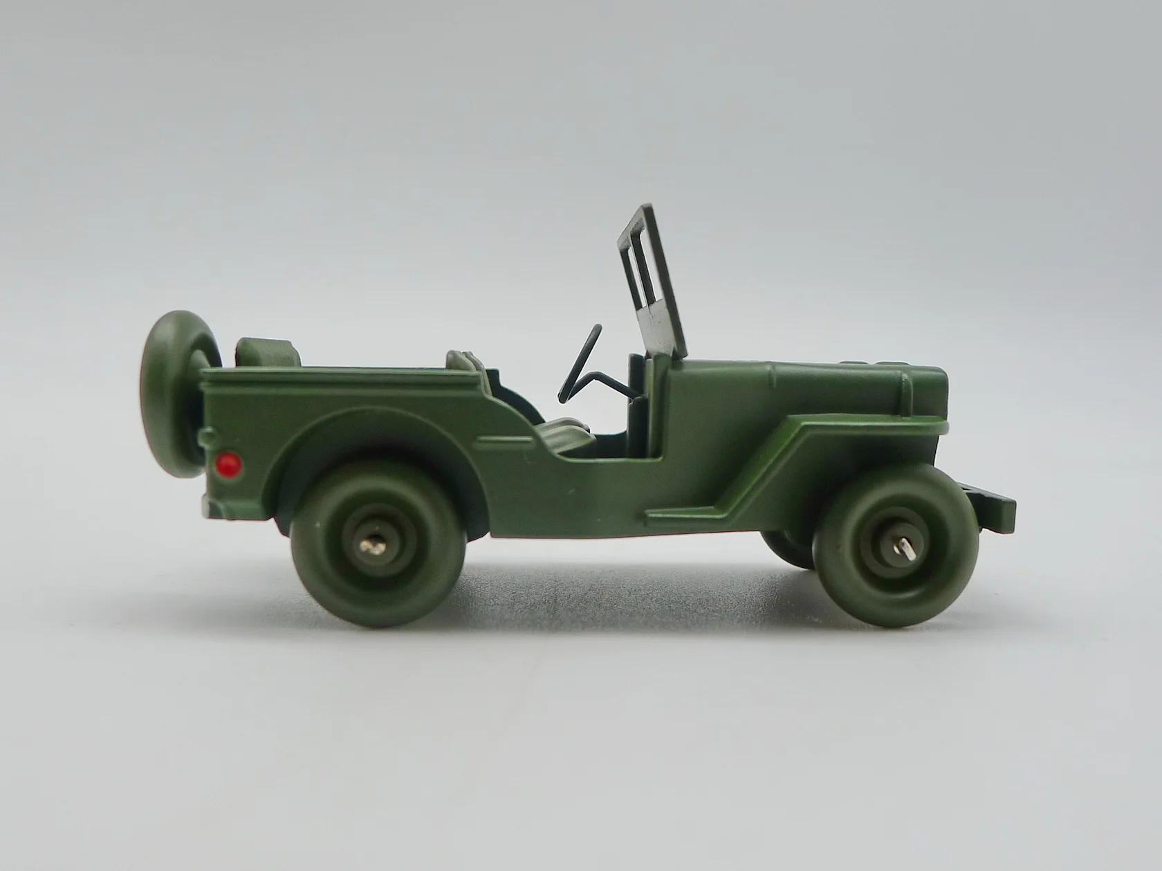 Atlas Dinky Toys 24 M J EEP Willys Военная 1:43 литая под давлением модель автомобиля