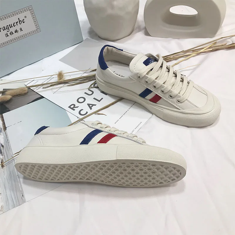 

OQM 2017 new breathable fashion men's and women's Korean white Casual shoes free shipping Male summer