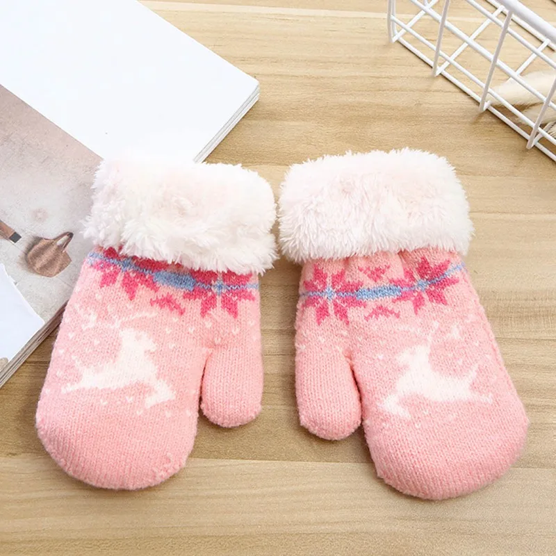 Winter Children Keep Warm Gloves Knitted Christmas Elk Printed Thick Gloves Boys Girls Glove Mittens